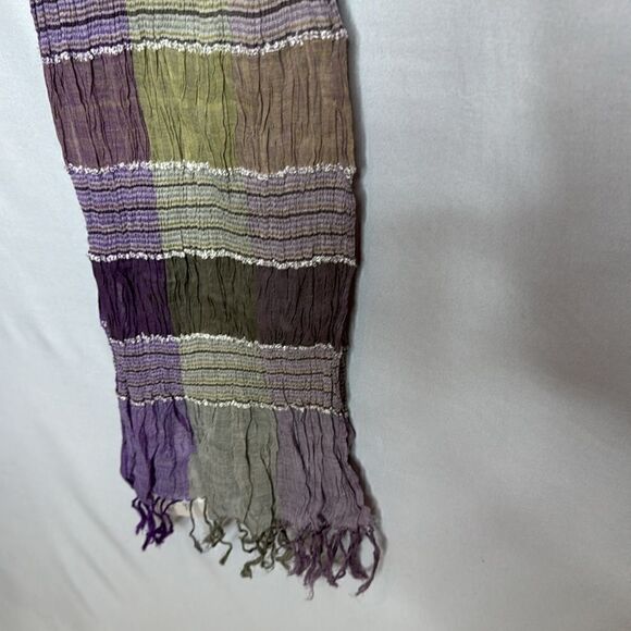 Notthesame Plaid Scarf. New with tags. - Picture 3 of 10